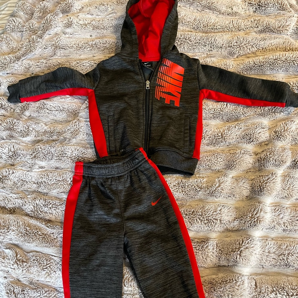 Toddler boys Nike track suit 24 months